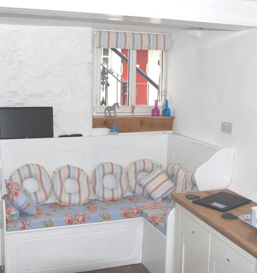 3 Bedroom Cottage Minutes Walk From Town, Harbour & Beaches. St Ives  Exterior photo